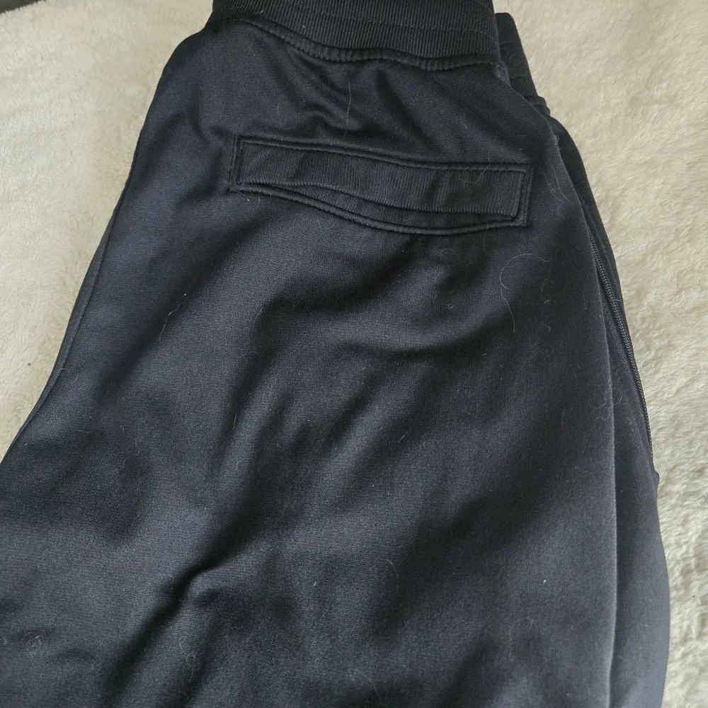 Under Armour Black Pants - Picture 3 of 11